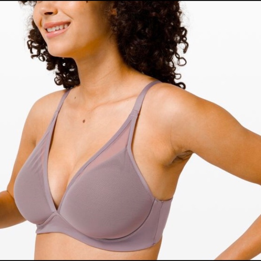 Lululemon Simply Sheer Bra in Lunar Rock Lilac size 34C wirefree with mesh NWT